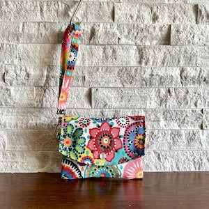 Wallet pouch - Doreen Punch