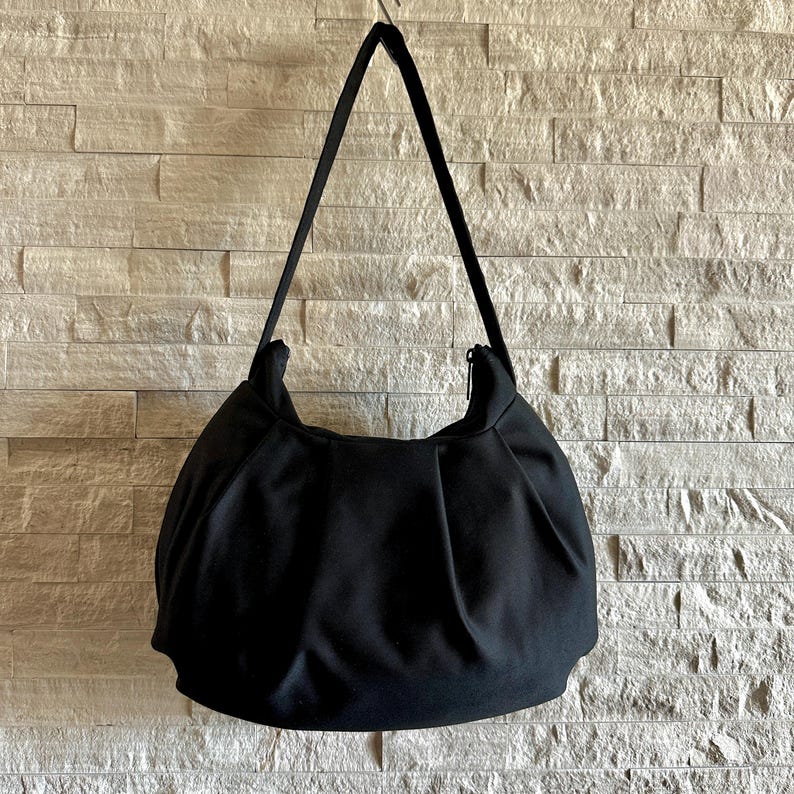 Pleated Bag // Shoulder Purse - Black