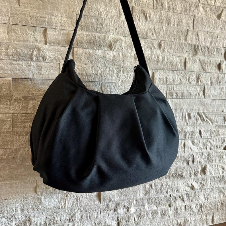 Pleated Bag // Shoulder Purse - Black