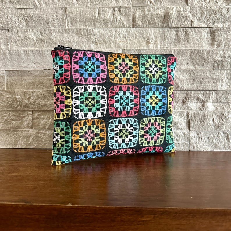 Zipper Pouches - Crochet Punch