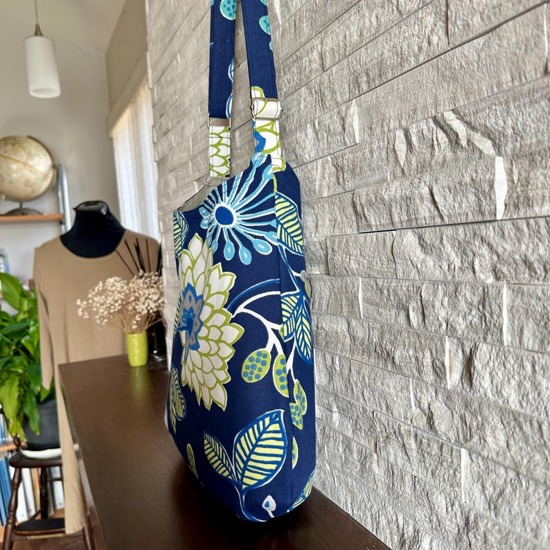 One Handle Hobo Bag - Rombie Navy