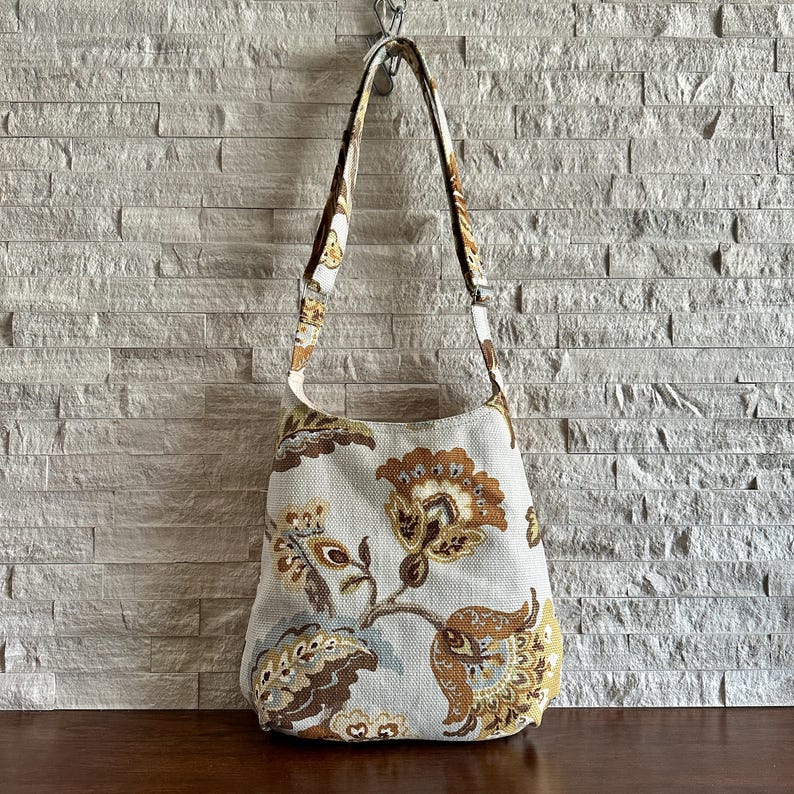 One Handle Hobo Bag - Exotic Floral