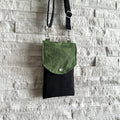 3-pocket cell phone bag - Green Tonal Vines