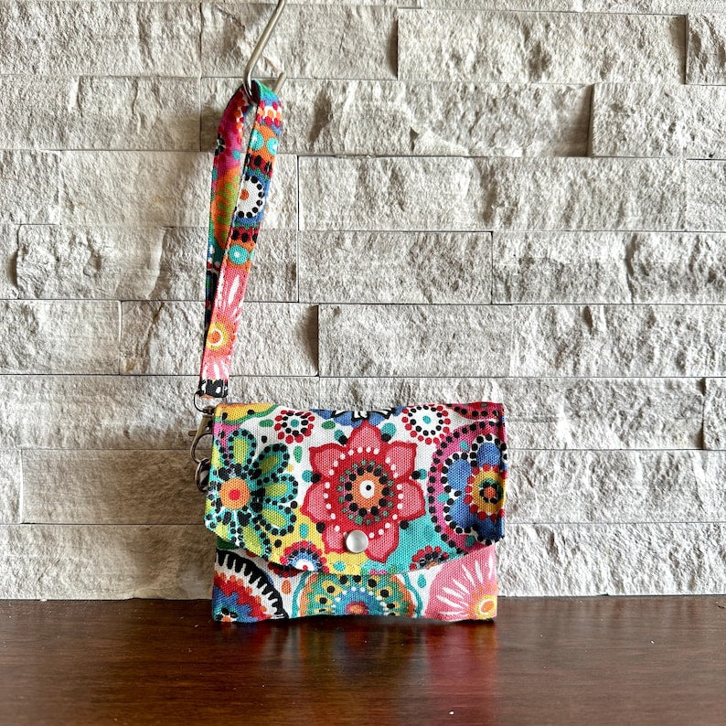 Wallet pouch - Doreen Punch