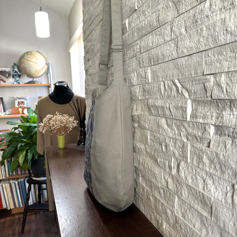 One Handle Hobo Bag - Vine Scroll on Dusty Blue X Gray