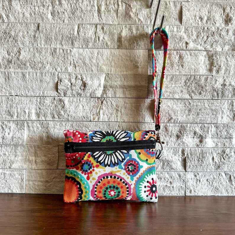 Wallet pouch - Doreen Punch