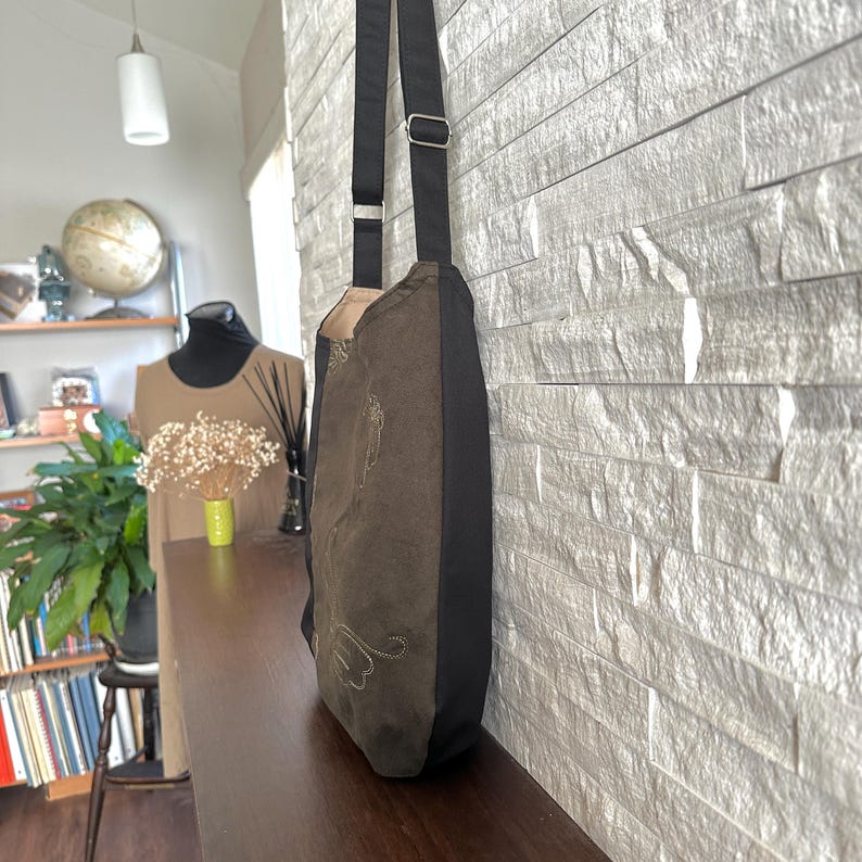 One Handle Hobo Bag - Butterfly Embroidery