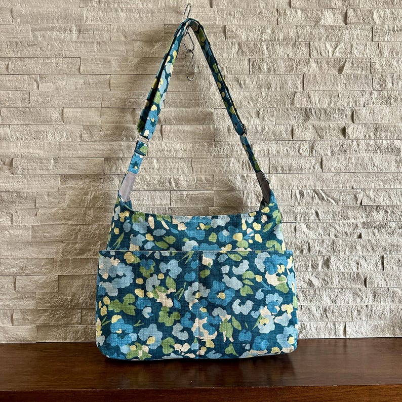 Zipped 4 Pockets Hobo Bag w/ Adjustable Strap - Bixby in Blue