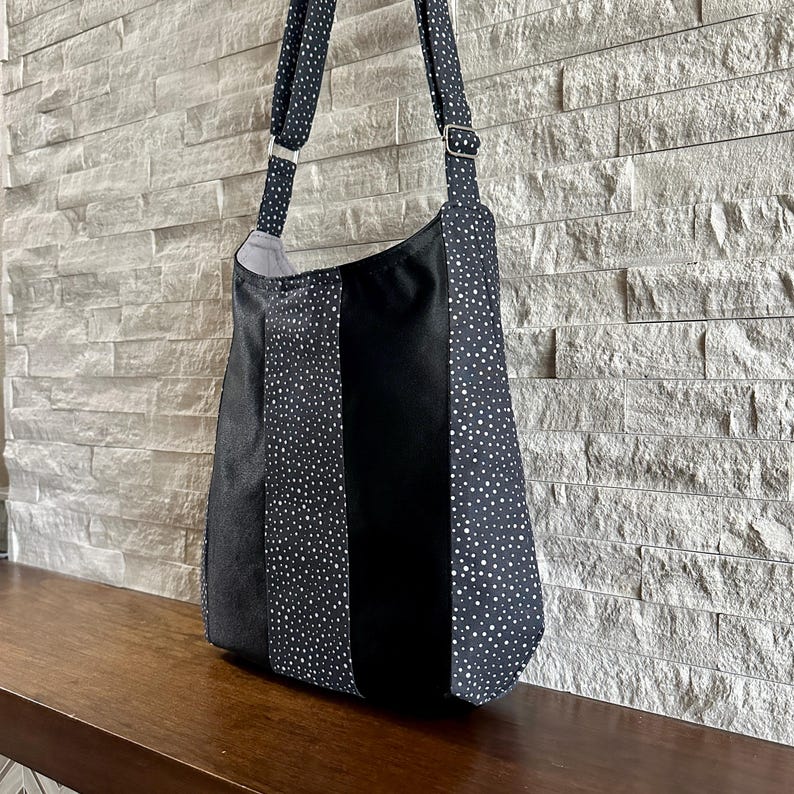 One Handle Hobo Bag - Mixology Tonic Black