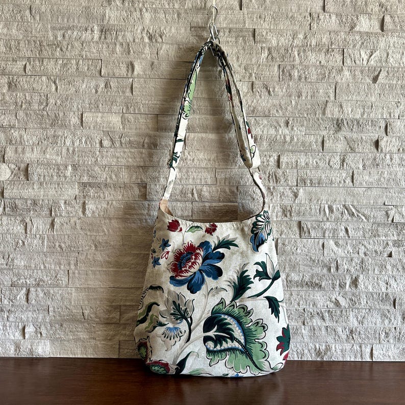 One Handle Hobo Bag - Jacobean Floral