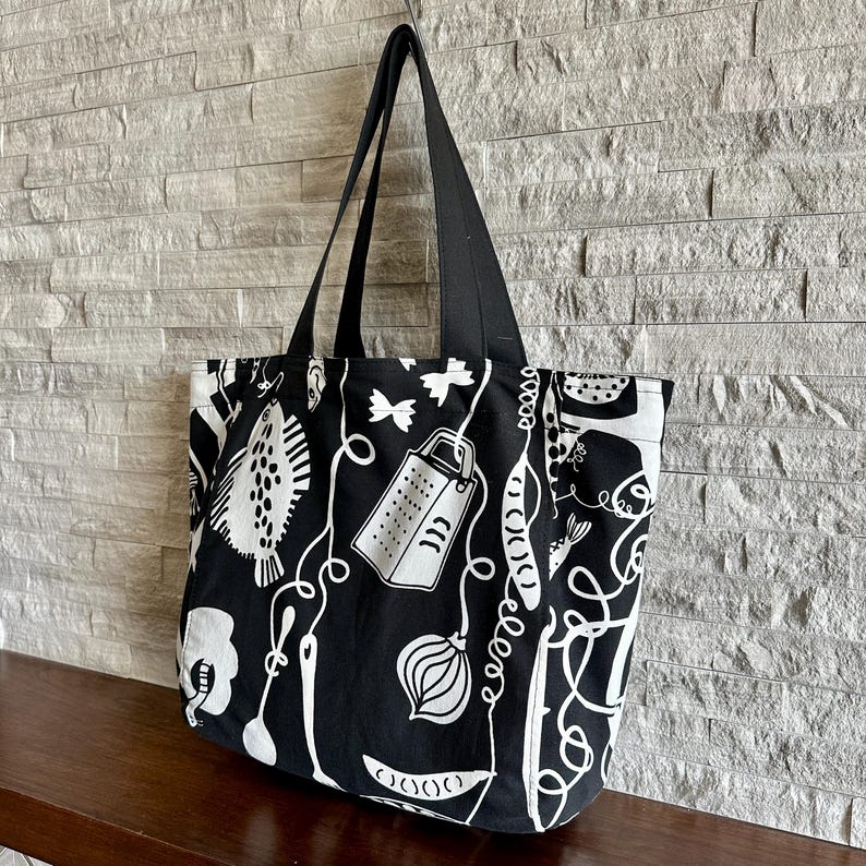 Large Tote - Harvest Silhouettes